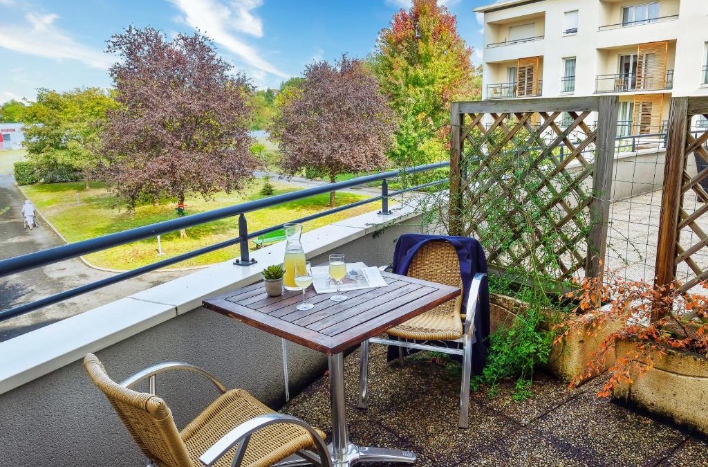 Montlucon Apartment | Domitys Les Rives du Cher