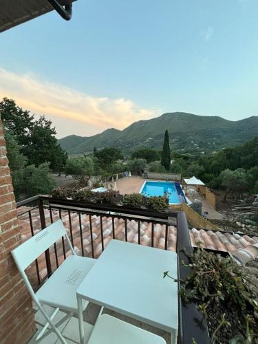 Pagnano House | Domus Arco Romano Guest House