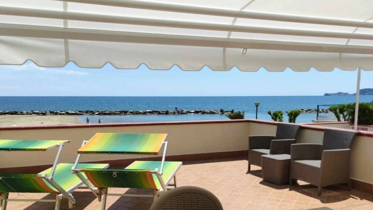Formia Apartment | Domus Hormiae luxury on the beach
