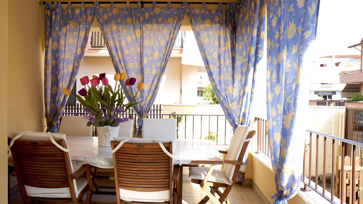 Cerreto Apartment | Domus Palombi - Large apartment 200 m from the station and 700 m from the sea