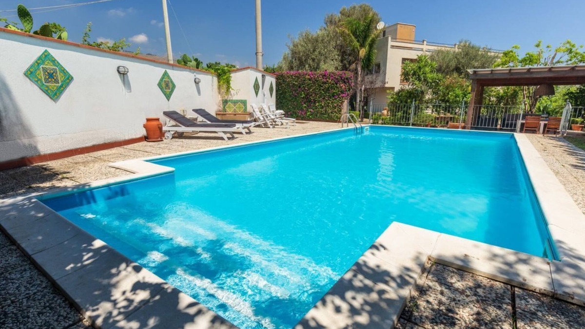 Palermo Villa | Domus Sicily - Luxury villa with pool and patios just 4km from the city center.
