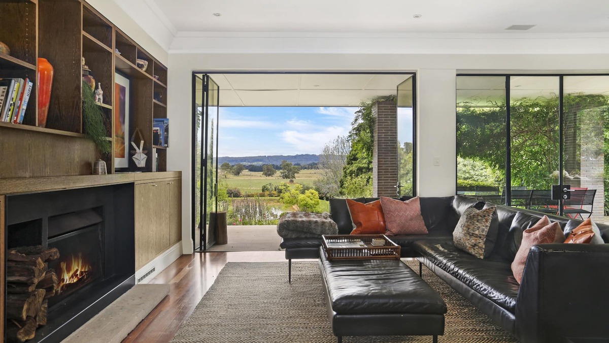 Moss Vale House | Donegal - Contemporary country home with pool. 4pm check-out Sunday’s