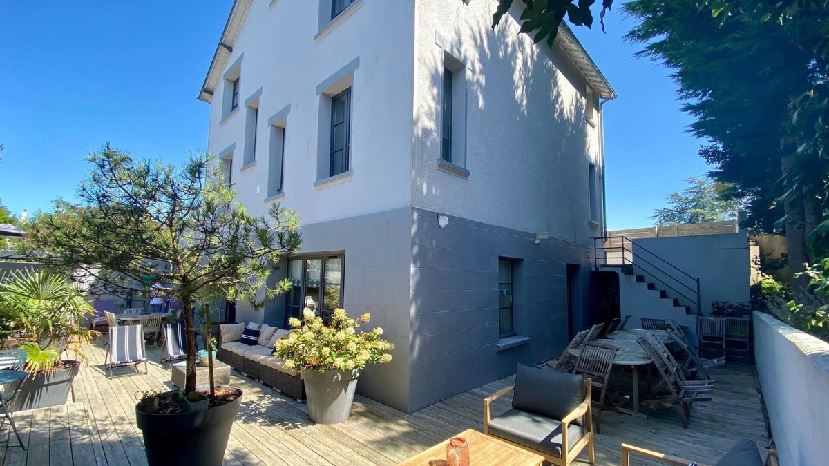 Donville-les-Bains Cottage | Donvillaise 15 pers : jacuzzi, 8 min walk to the beach