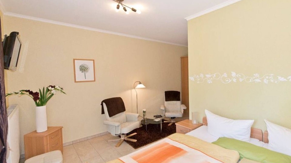 Markische Heide Apartment | Doppelzimmer 6 - Pension am Hasenberg