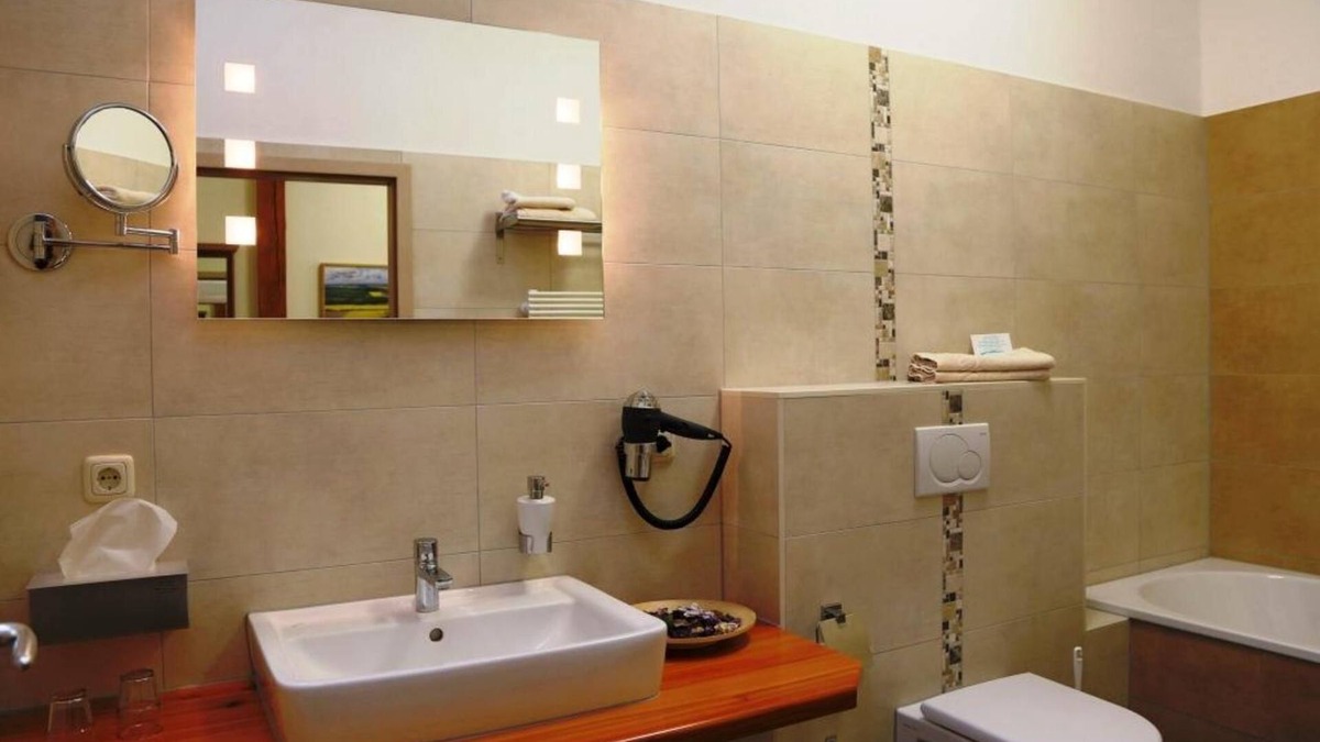 Liepen House | Doppelzimmer Deluxe - Hotel & Restaurant Am Peenetal