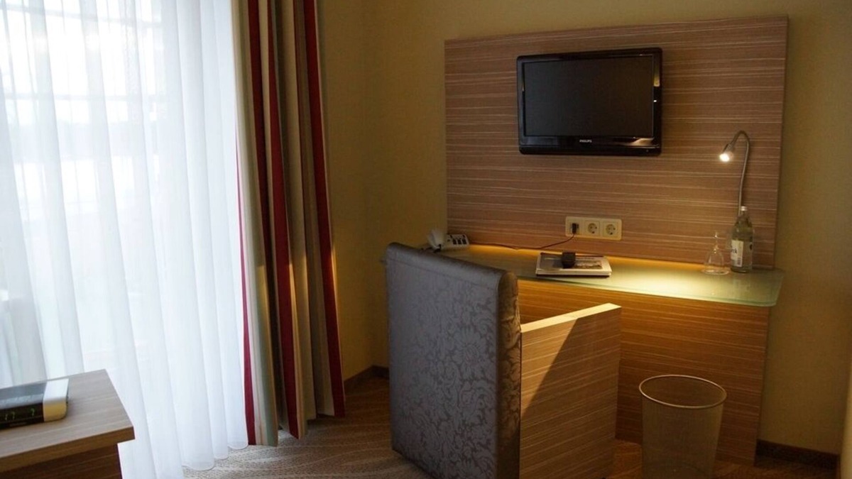 Kyritz Apartment | Doppelzimmer Komfort, Ohne Seeblick, Dusche/wc