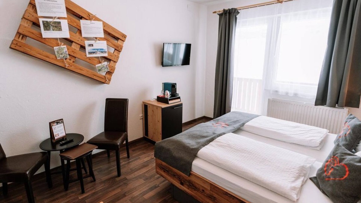 Spital am Pyhrn Cottage | Doppelzimmer mit Dusche, WC Ohne Verpflegung - Gasthof Familie Gruber