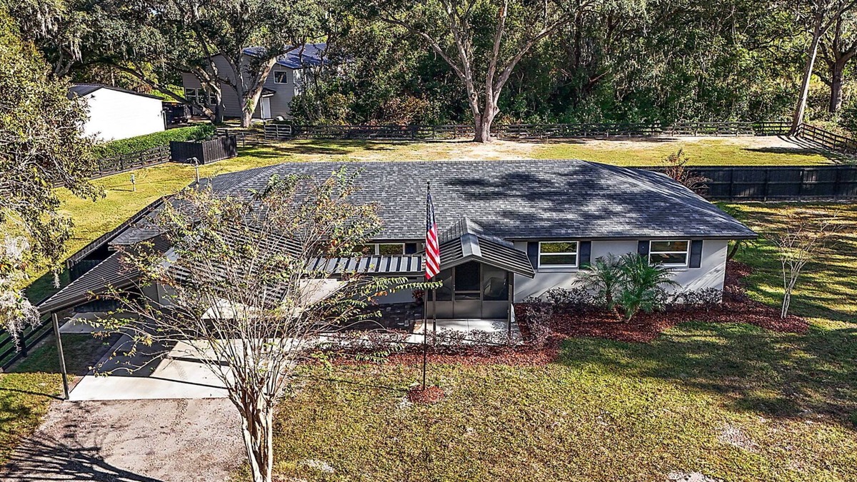 Mount Dora House | Dora Ridge Ranch