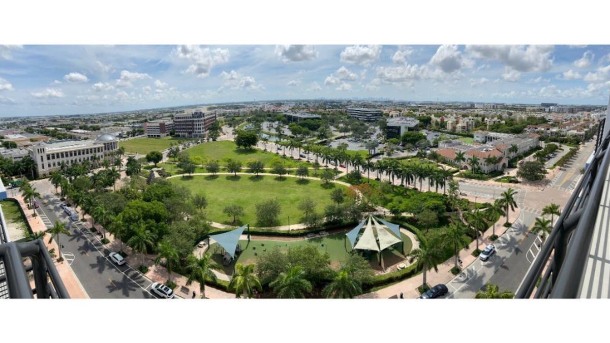 Doral Condo | Doral Best View Luxury Condo