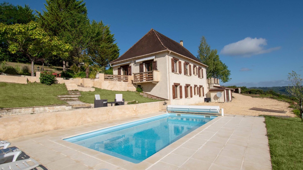 Marnac House | Dordogne gite, amazing views, private heated pool, large gardens, NO ADDED COSTS