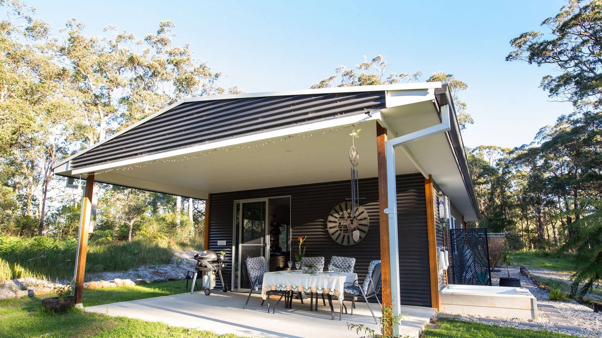 Deer Vale House | Dorrigo Bush Pepper Retreat - Twin 2 outdoor baths under the stars & Massage