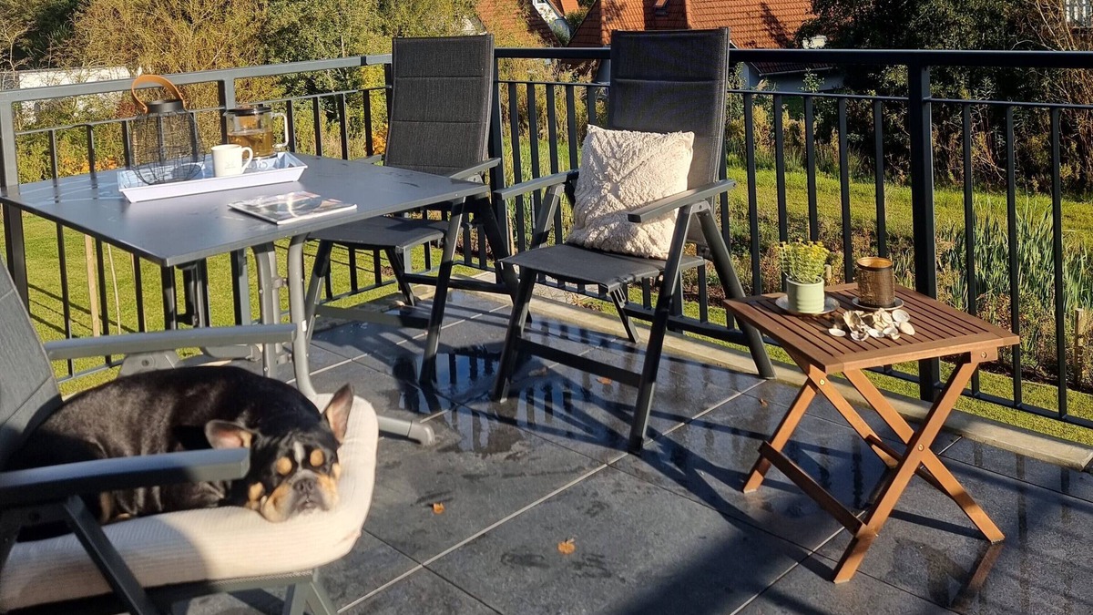 Dorumer Neufeld Apartment | Dorumer Sielhuus 12 - Strandnah mit Sauna und Balkon