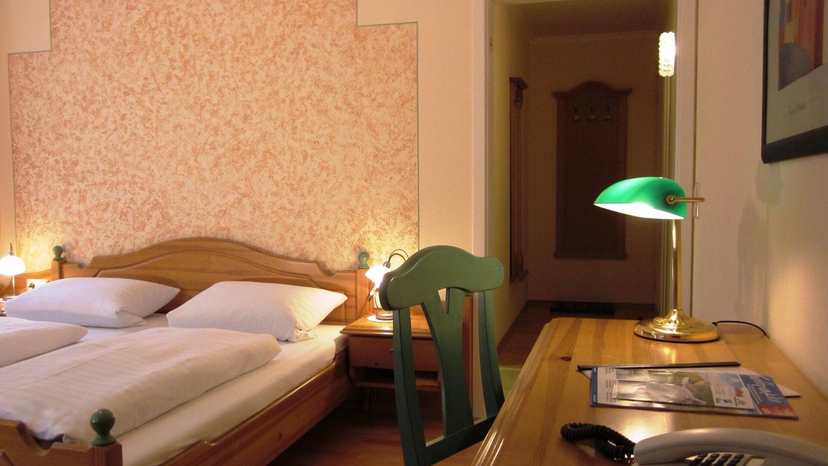 Bad Rippoldsau-Schapbach Apartment | Double room with shower and WC