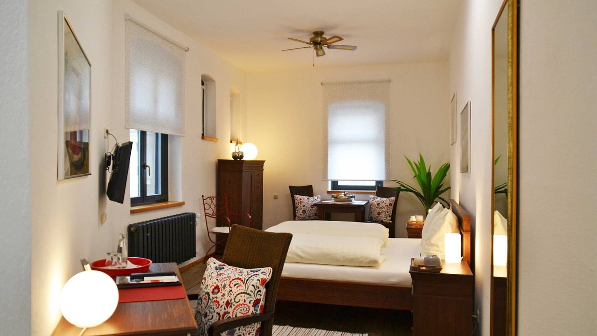 Guben House | Double room 1 - HERMANN Hotel Bar