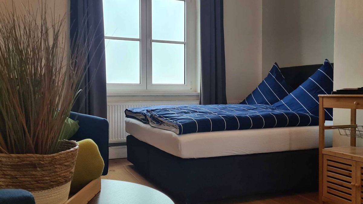 Anklam Apartment | Double room 11 - Altes Lazarett guest house