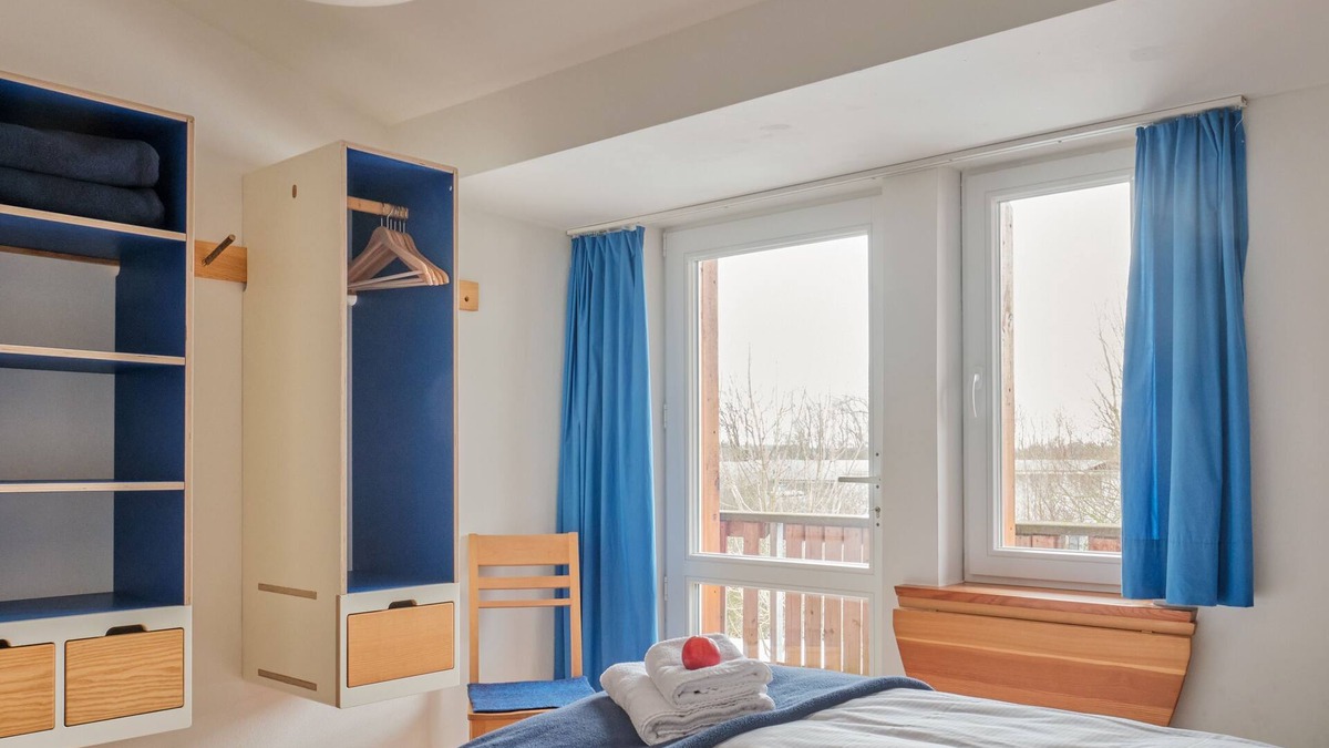 Schwerin Apartment | Double Room 2 - Blue - Holiday on the organic farm