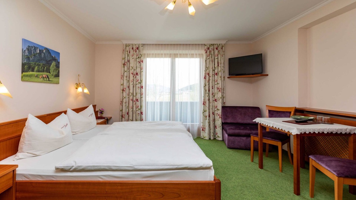 Sankt Lorenz Apartment | Double room 3 - Pension ANNA, apartments & comfort rooms *