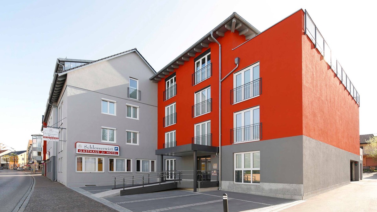 Mering Apartment | Double room - Hotel & Boarding House Schlosserwirt