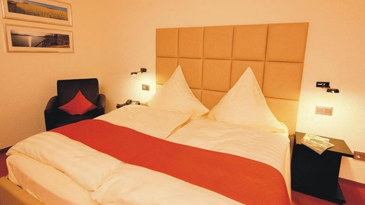 Kell am See House | Double Room - Hotel-Restaurant Zur Post