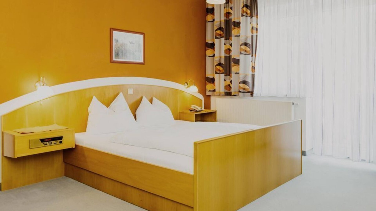 Loipersdorf bei Fuerstenfeld House | Double room nature 1 night - B&B Number 1