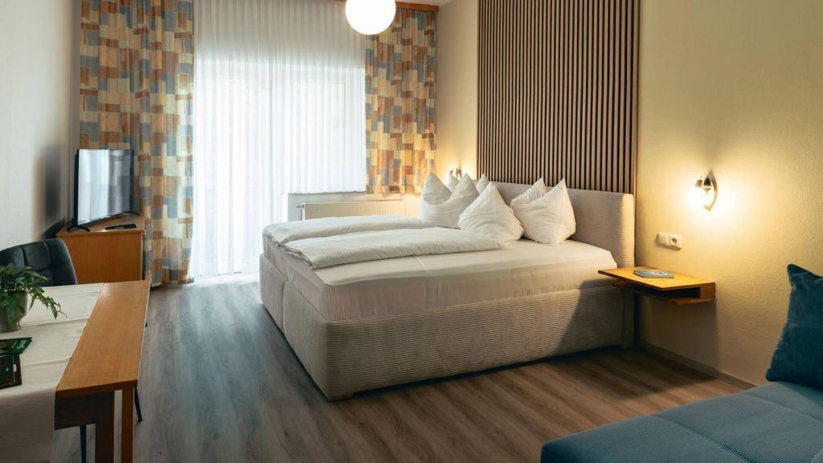 Loipersdorf bei Fuerstenfeld House | Double room Premium 1 night - B&B Number 1