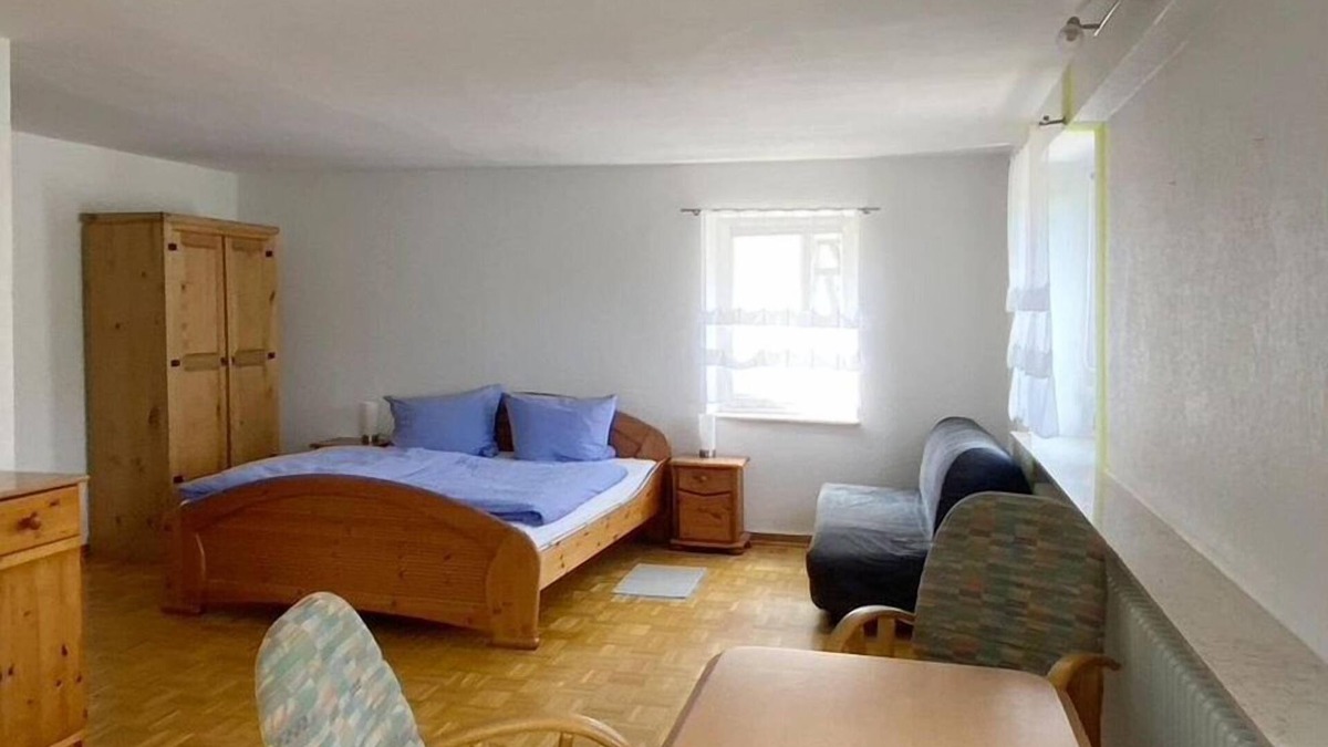 Waldbreitbach House | Double room (room no. 3) - Nassen's Mühle - Restaurant & Pension