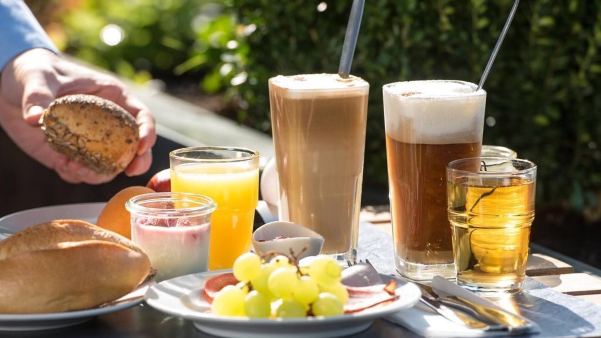 Idar-Oberstein House | Double room shower/bath/WC Deluxe - Berghotel Kristall