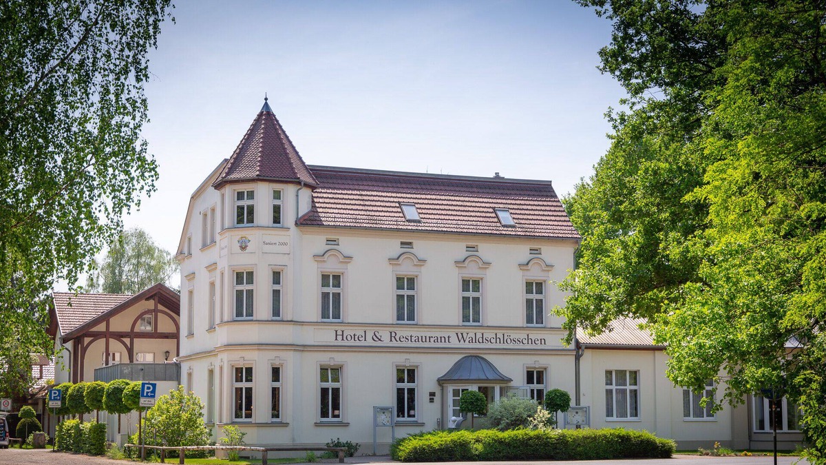 Kyritz Apartment | Double room (shower/WC)