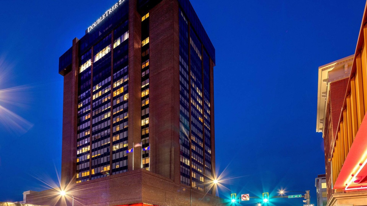 North Park Hotel | DoubleTree by Hilton Hotel Billings