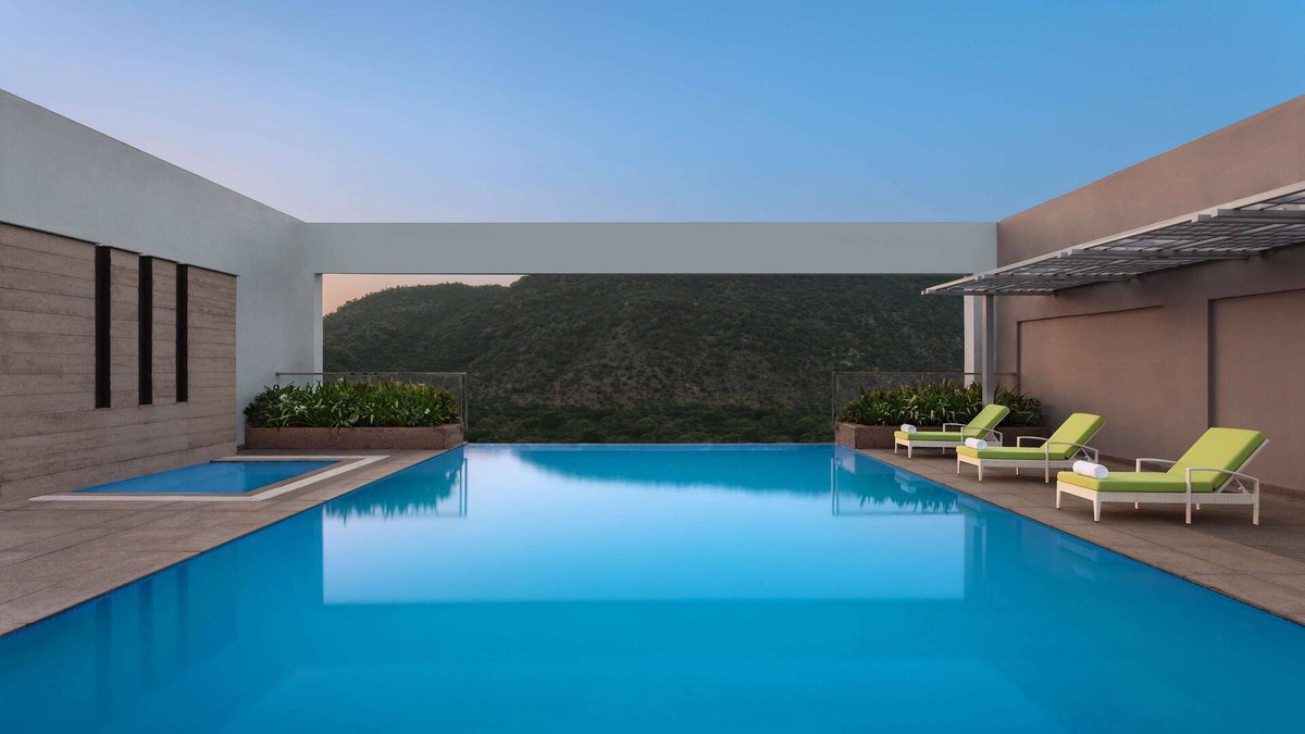 Kookas Hotel | Doubletree by Hilton Jaipur Amer