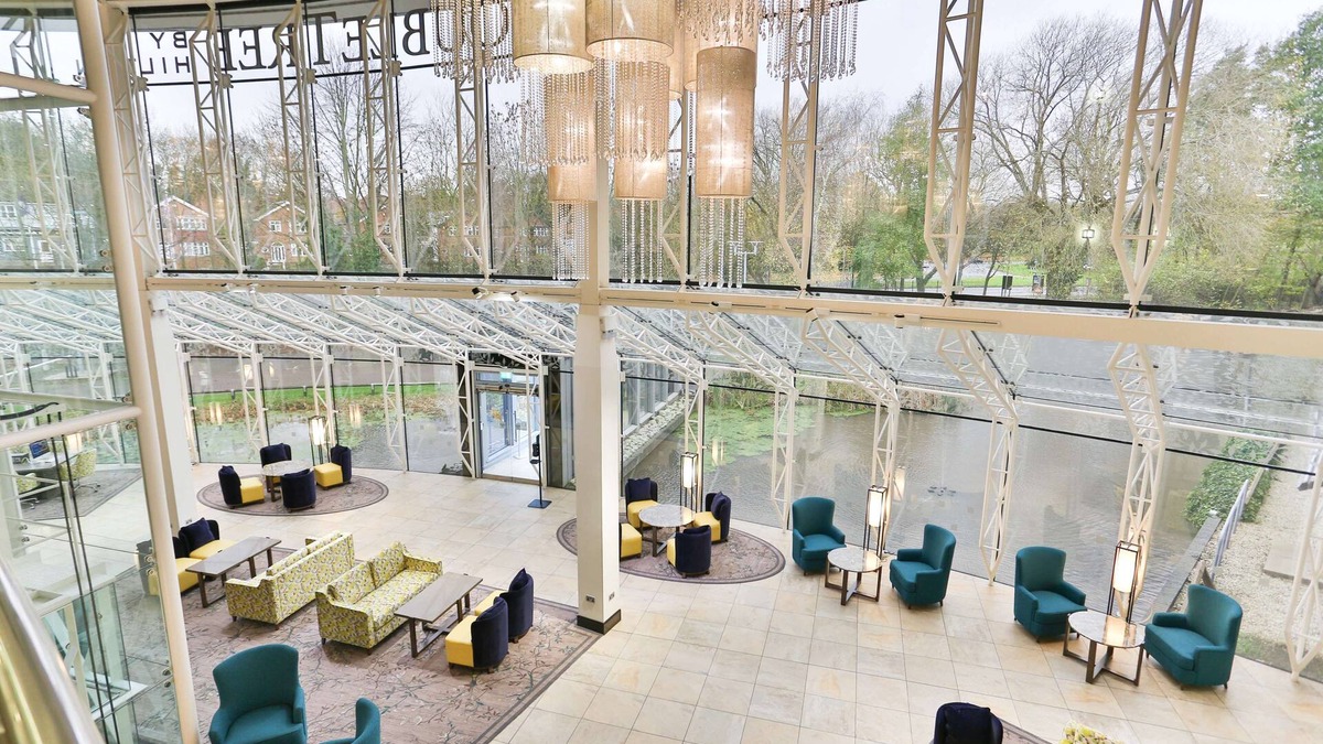 Newark upon Trent Hotel | DoubleTree by Hilton Nottingham-Gateway