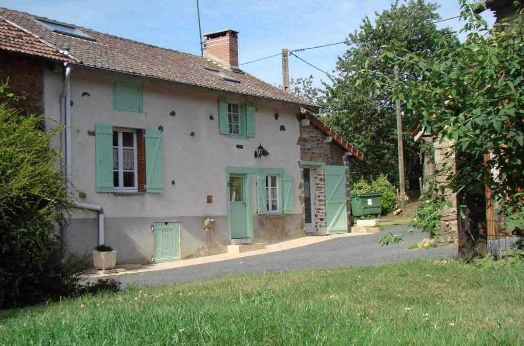 Le Chatenet-en-Dognon House | Doueineix