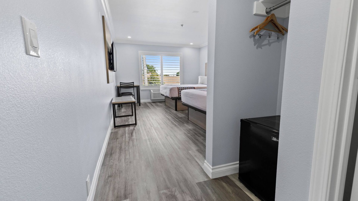 Downey Hotel | Downey Inn