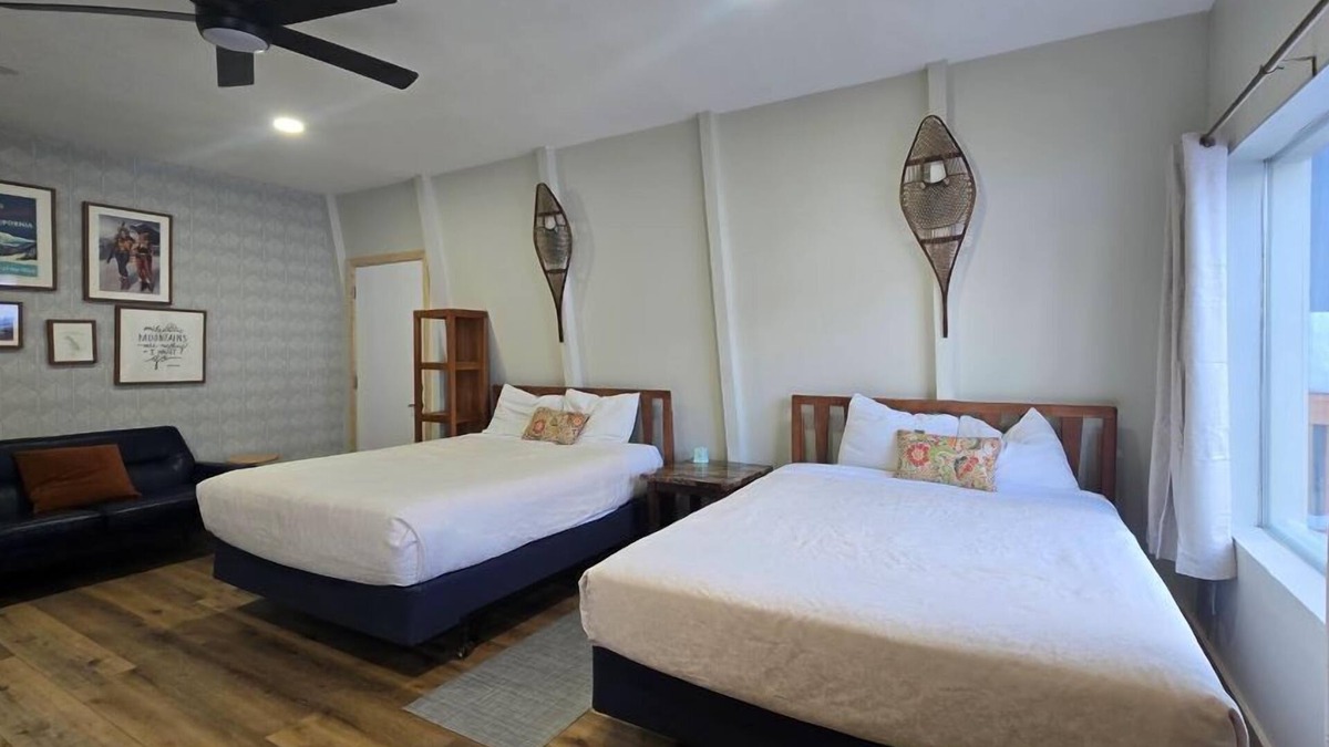 Mammoth Lakes Bed & Breakfast | Downtown 2 Queen Suite, Free Breakfast!