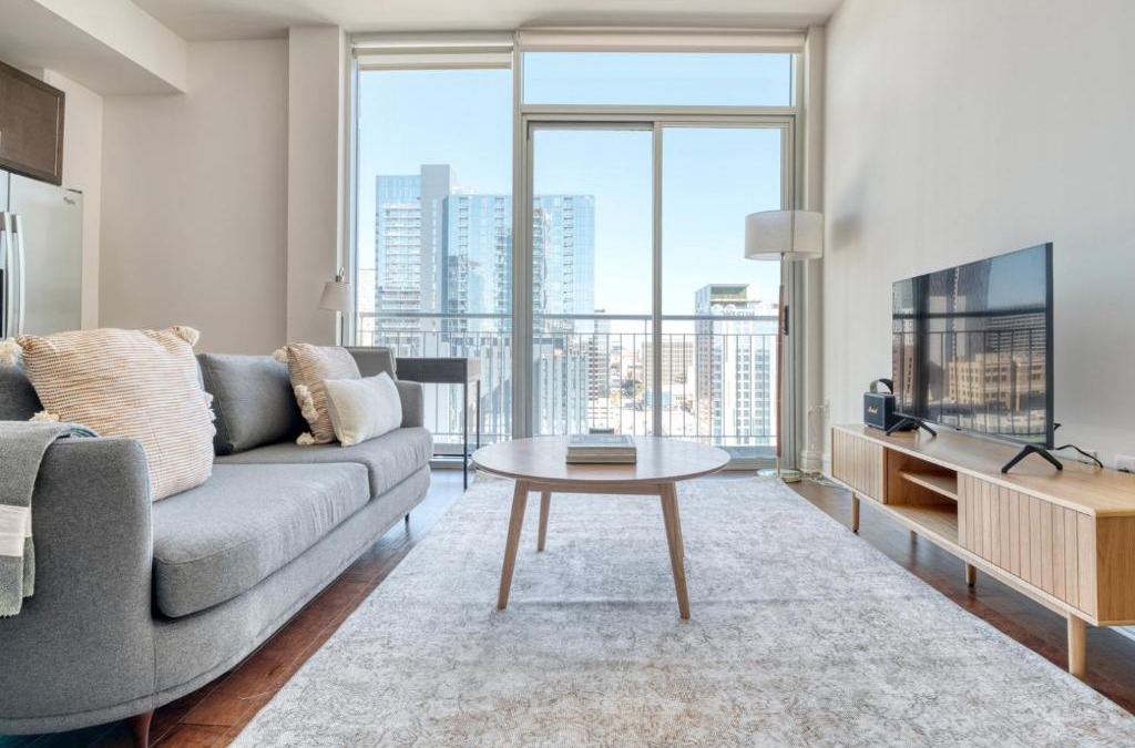 Waller Creek District Apartment | Downtown Austin 1br w gym pool wd nr Capitol ATX-165