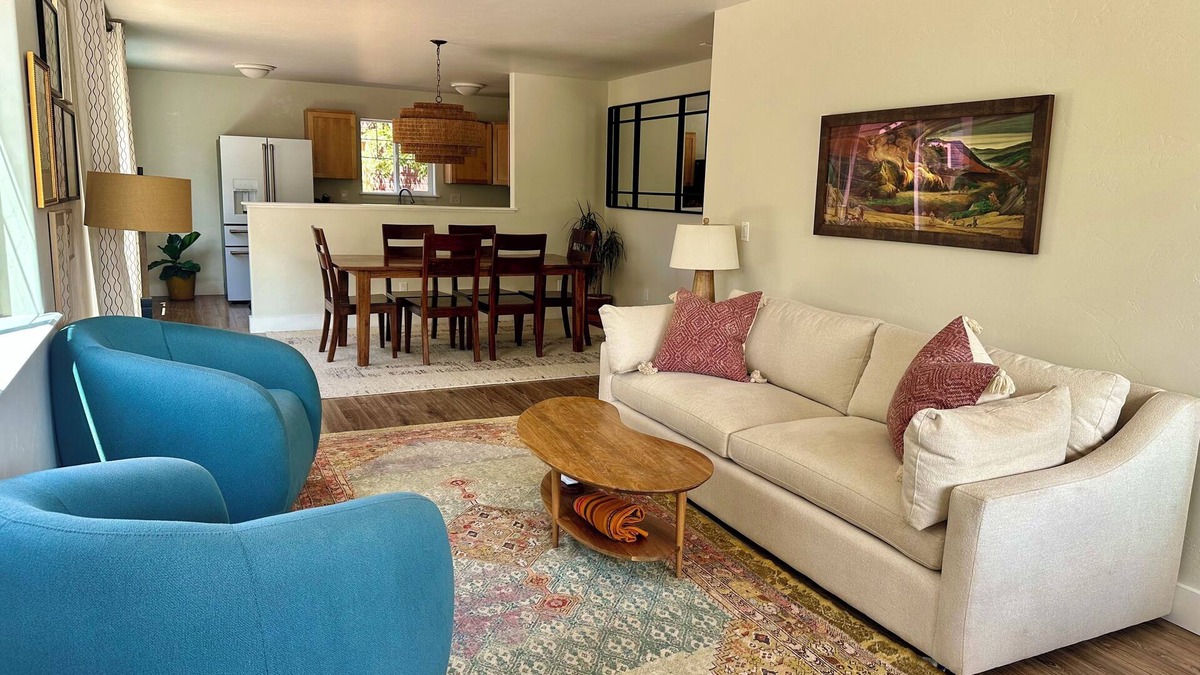 Carbondale House | Downtown Carbondale Duplex with Enclosed Yard, no cleaning fee