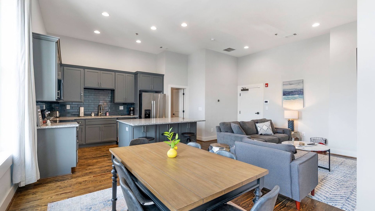 Cartersville Apartment | Downtown Cartersville 1BR Loft 1