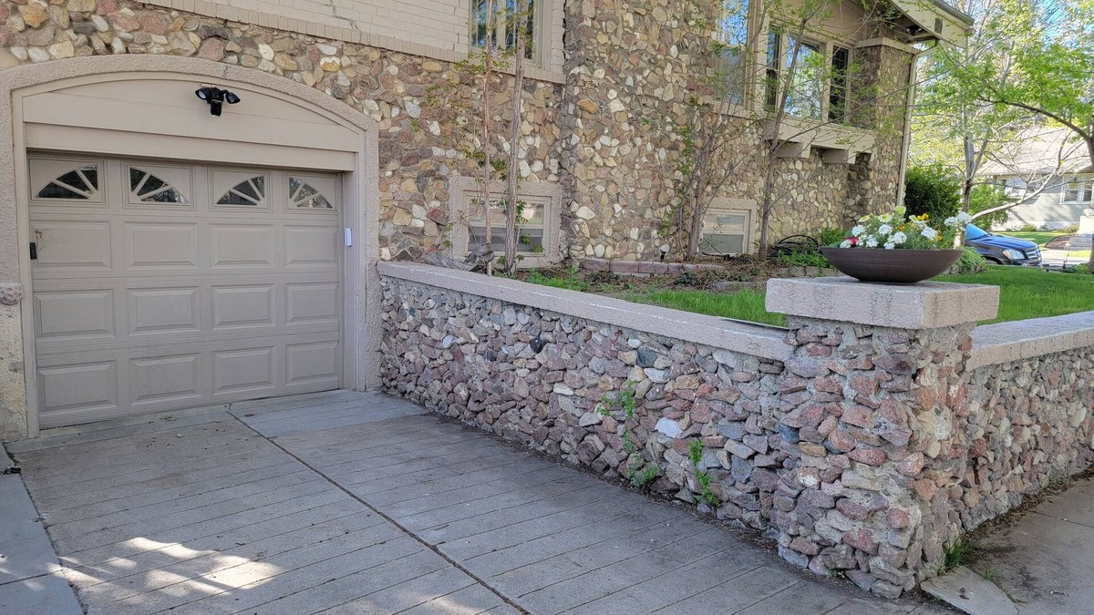 Casper Apartment | Downtown charmer(basement apartment) w/private attached garage. Dog allowed.