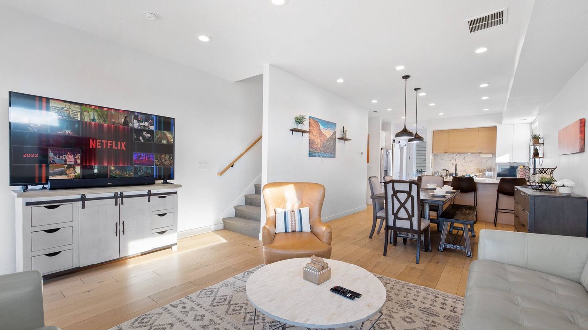 People's Freeway House | Downtown City Lights Hideout