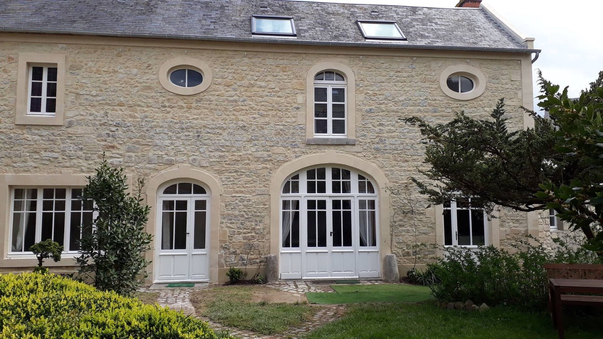 Isigny-sur-Mer House | Downtown. Close to the landing beaches and Mont Saint Michel.