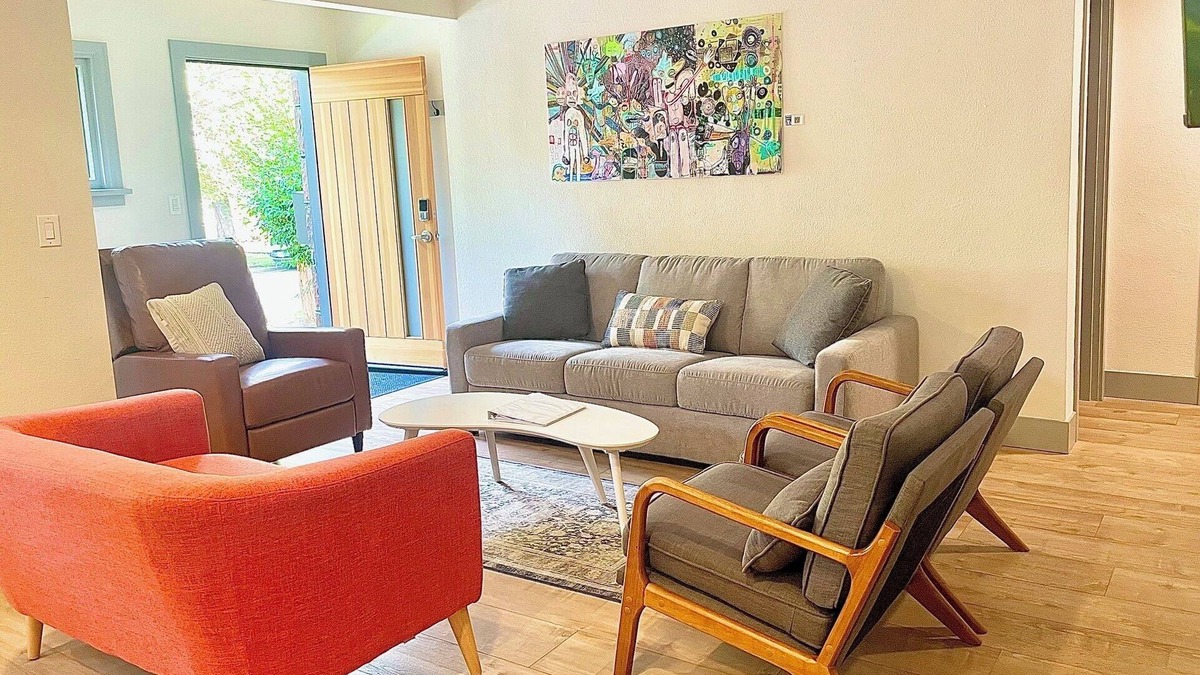 Old Bend House | Downtown cottage with hot tub and fenced yard