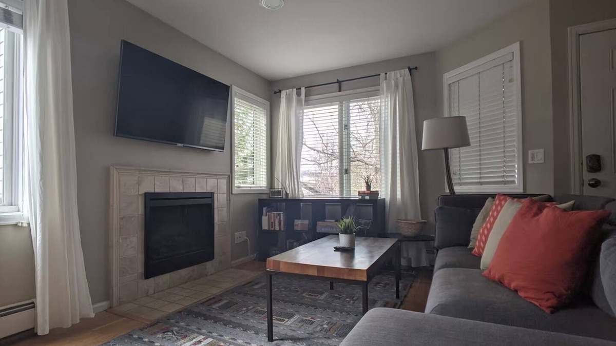 Central Boulder Condo | Downtown Creekside Retreat
