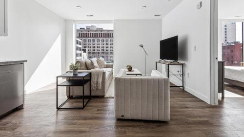 Greektown Historic District Apartment | Downtown Detroit Apartments by Landing