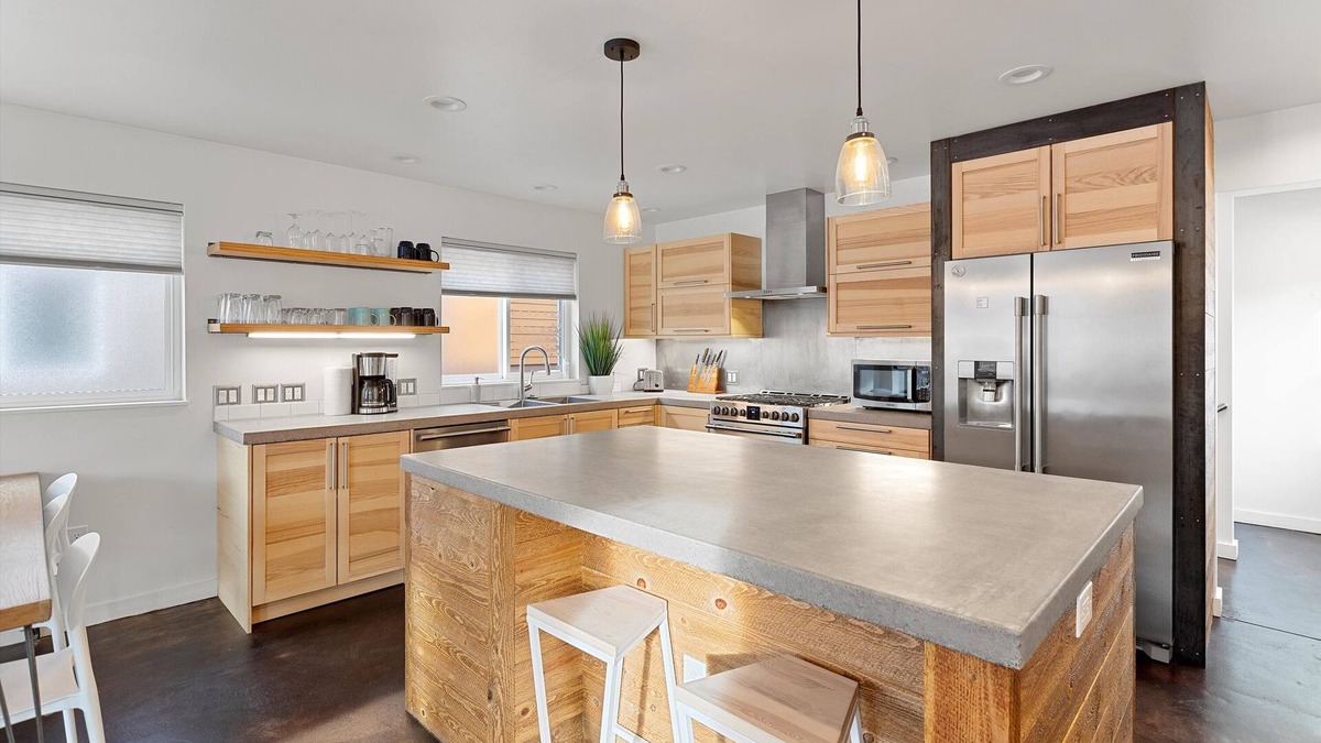 Heart of Missoula House | Downtown Missoula Low Key Luxury