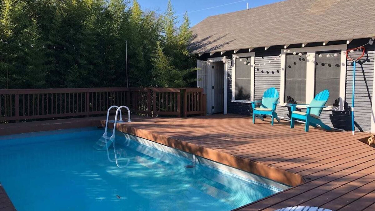 Eastside Promise Neighborhood House | Downtown Private Casita w/Pool