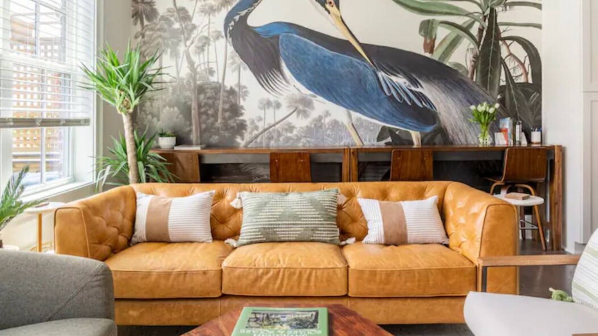 Hitch Village - Fred Wessels Homes House | Downtown Riverfront Luxury Townhome