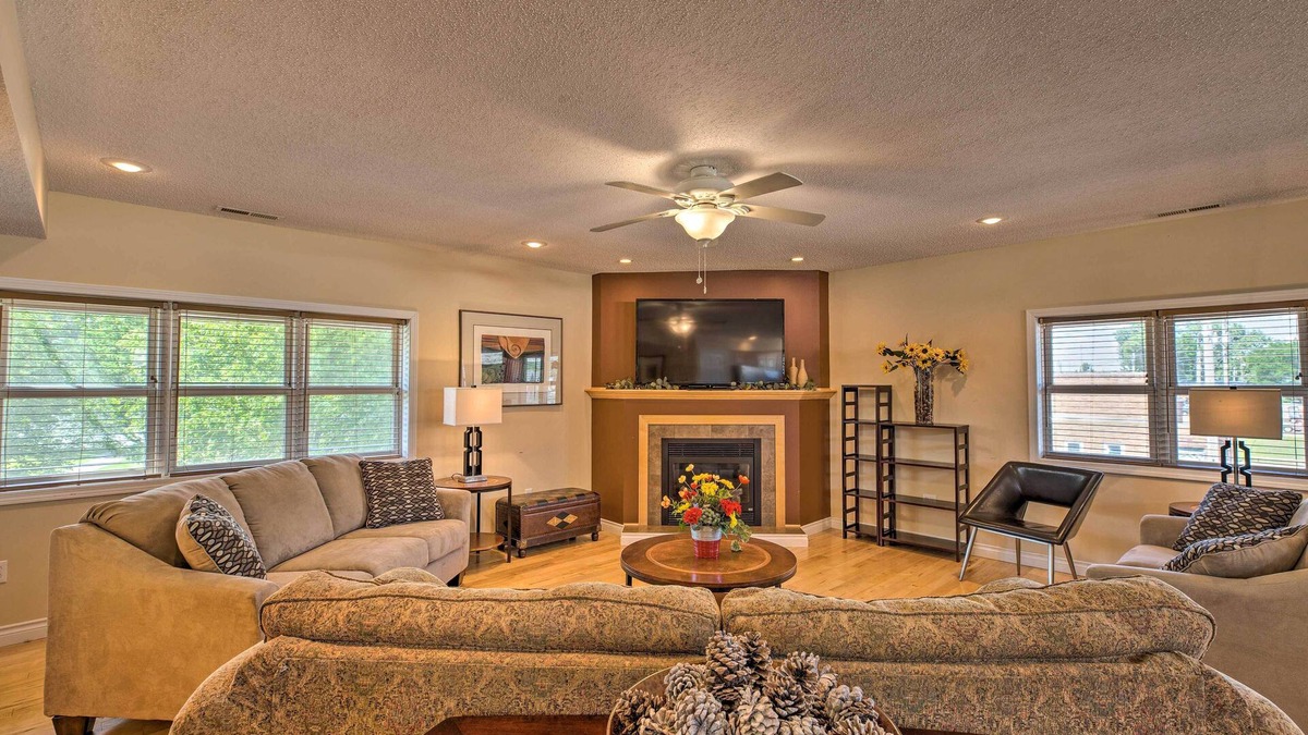 Yankton Apartment | Downtown Yankton Apartment w/Patio & River View!