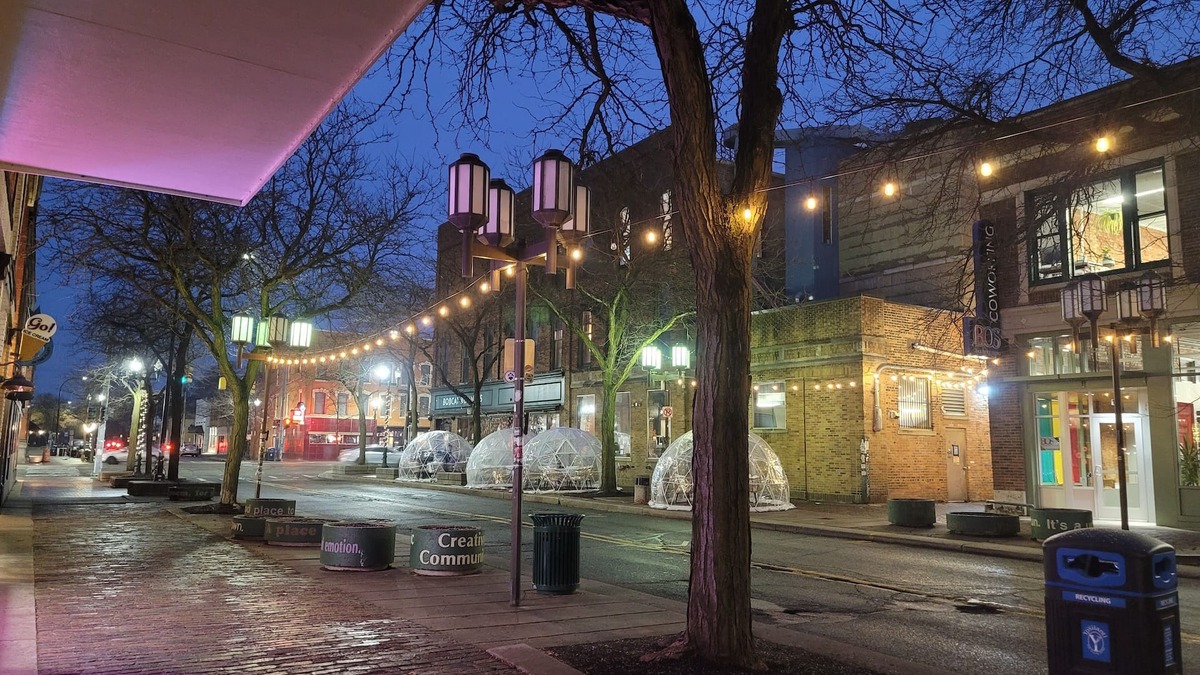 Ypsilanti Apartment | Downtown Ypsilanti 3 bedroom/1 bath apartment