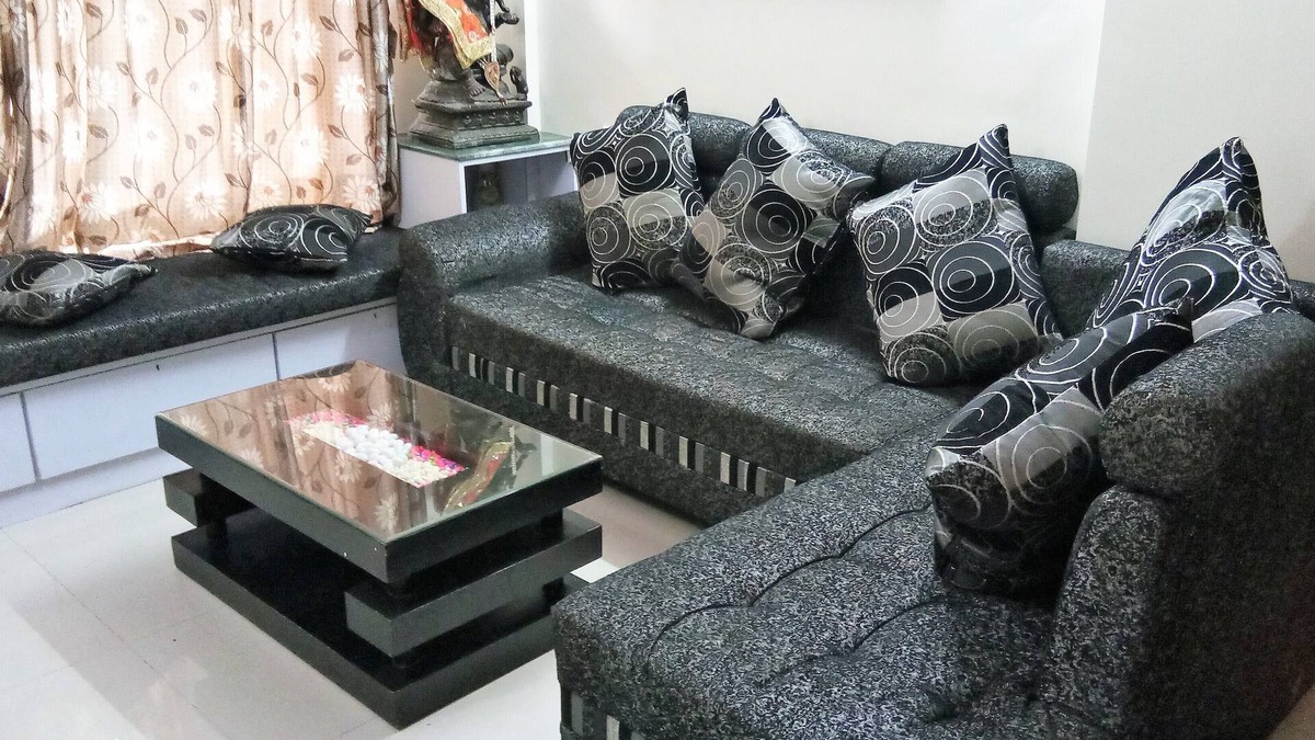 J B Nagar Hotel | Dragonfly Apartments Emerald