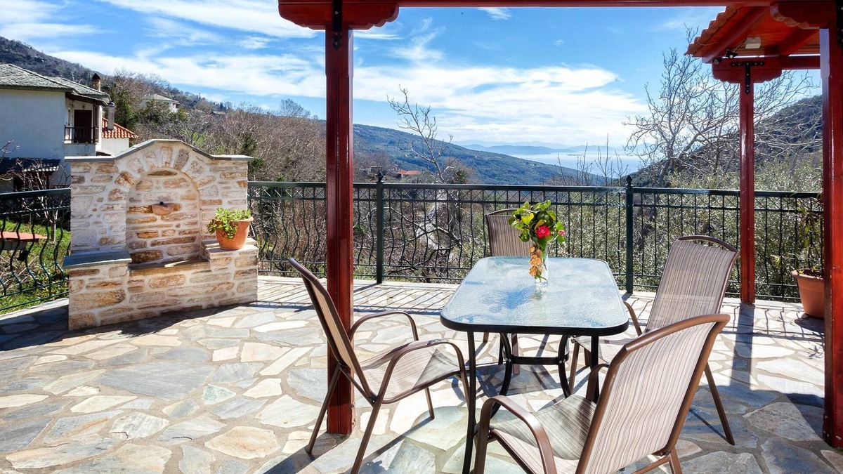 Volos House | Drakeias Balcony Pelion